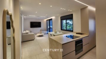 3-bedroom apartment in classic arnona