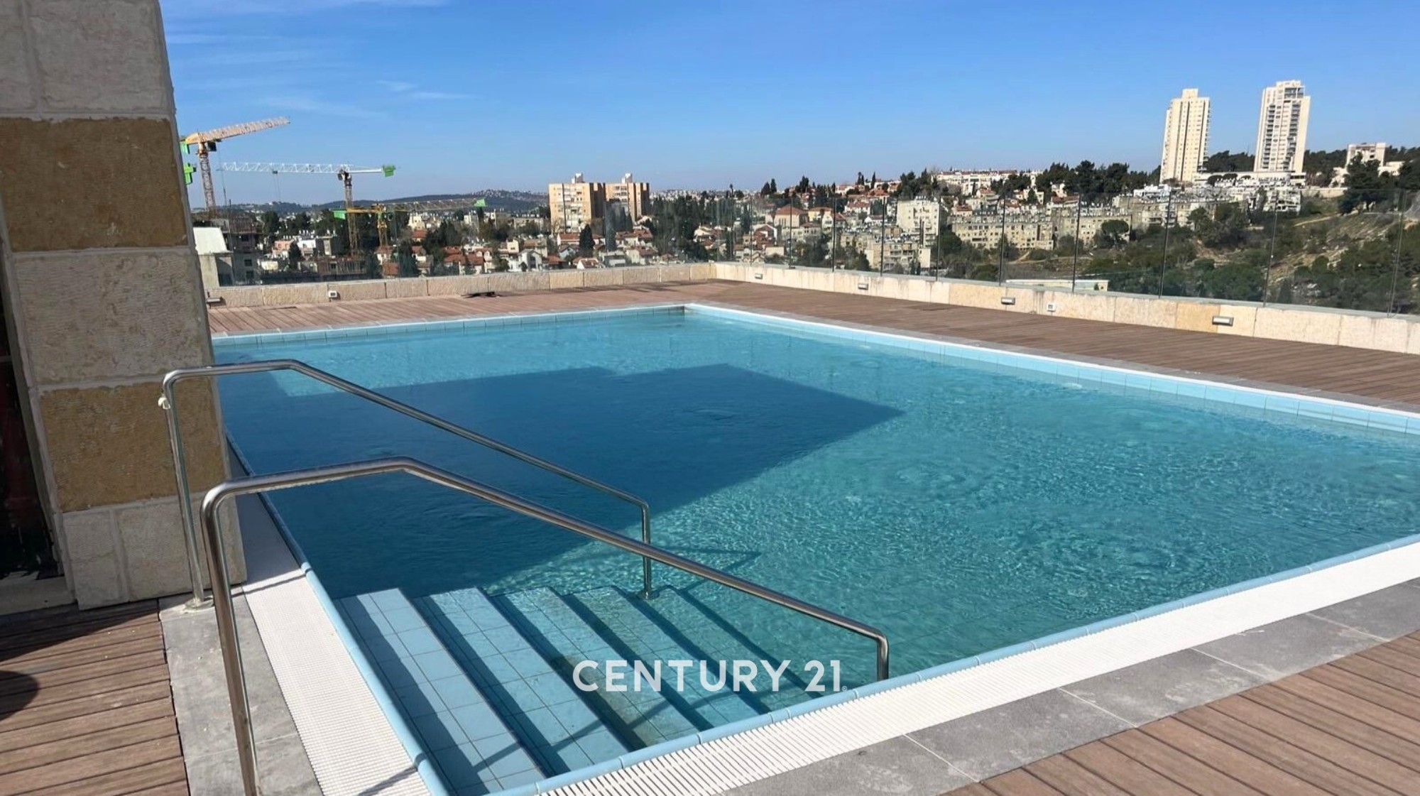 0c0aecd780_POOL.jpg