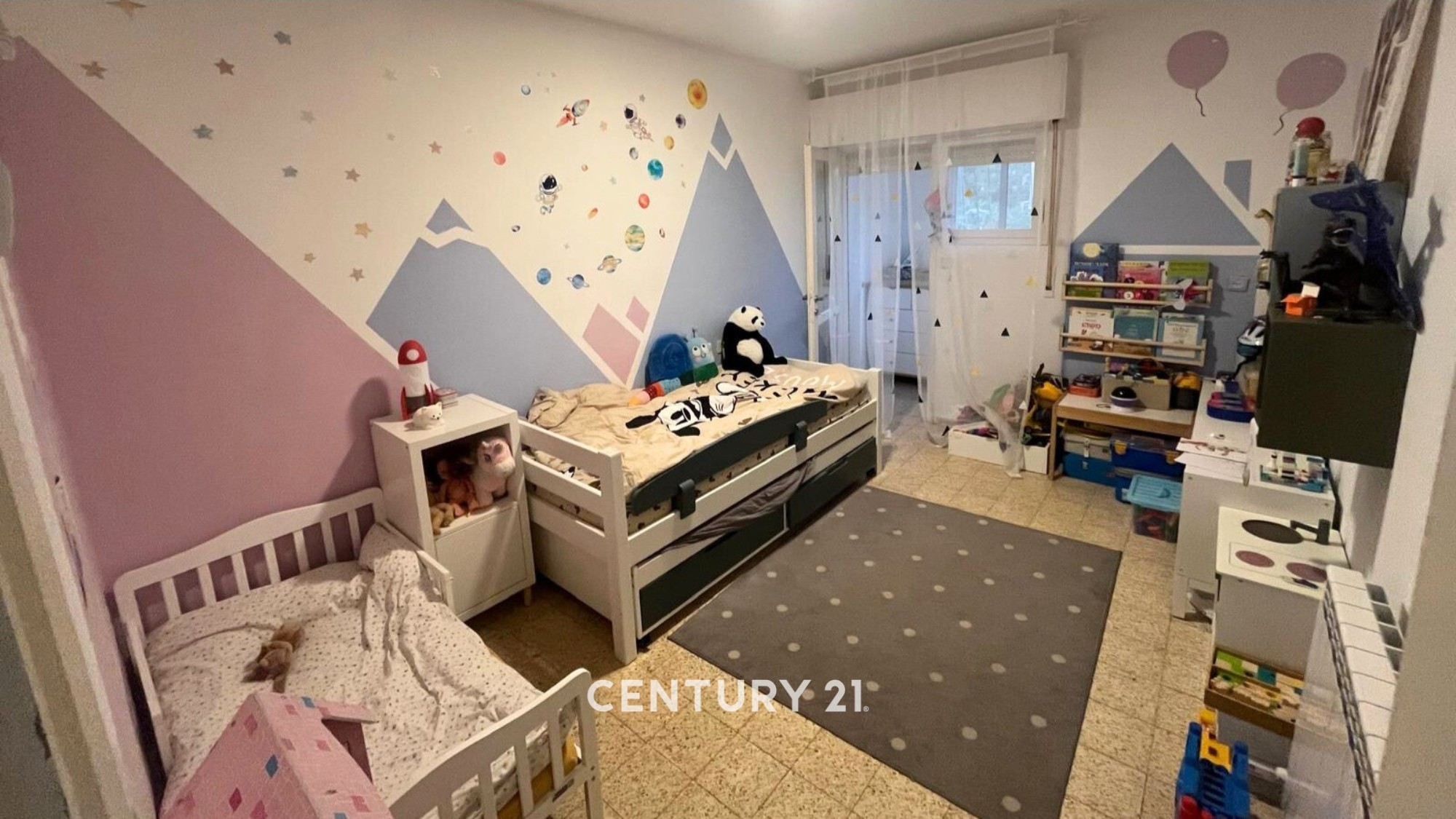f142ce4a43_bedroom2nd-1.jpg