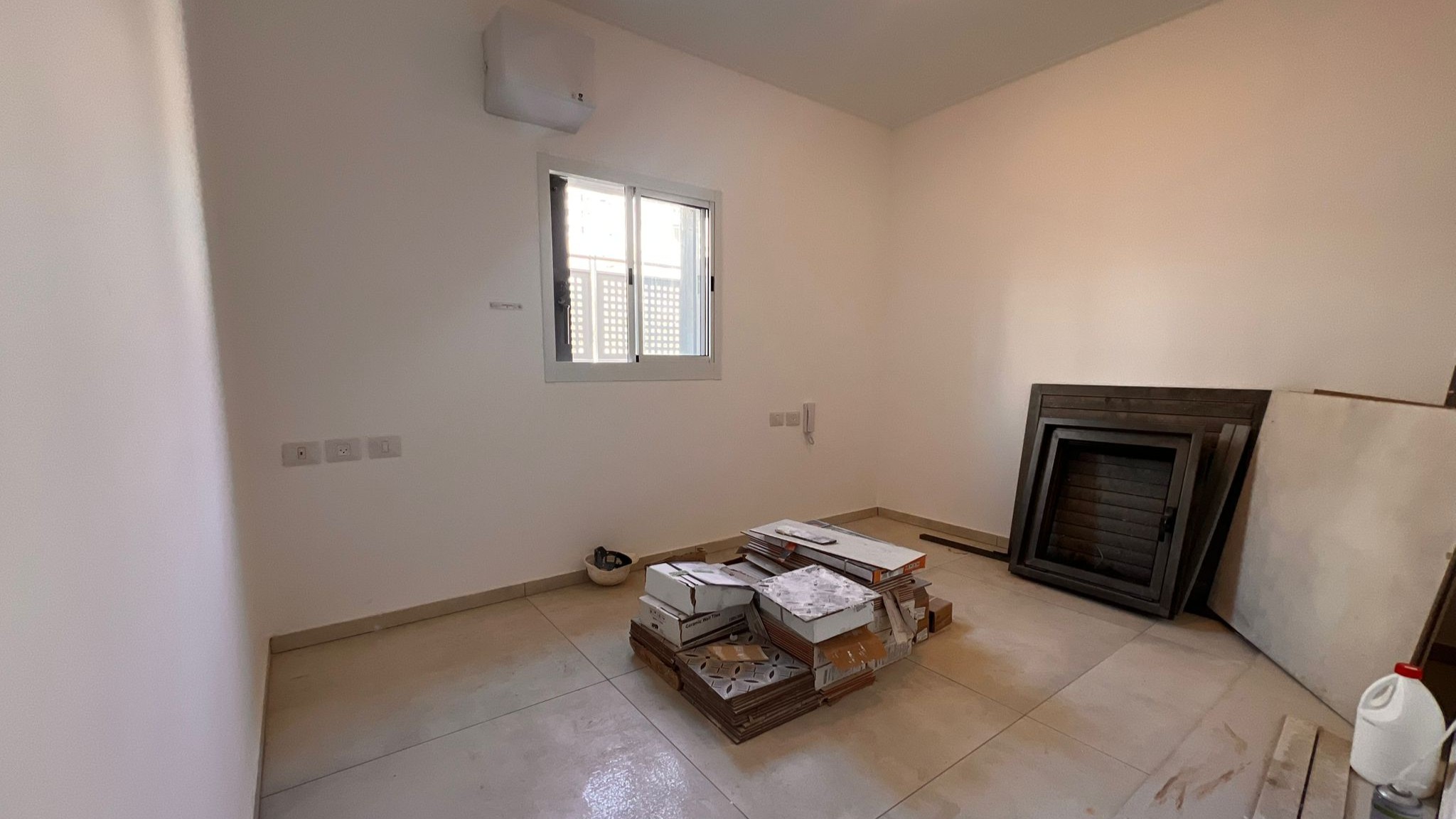 9076cdf72f_bedroom-13.jpg
