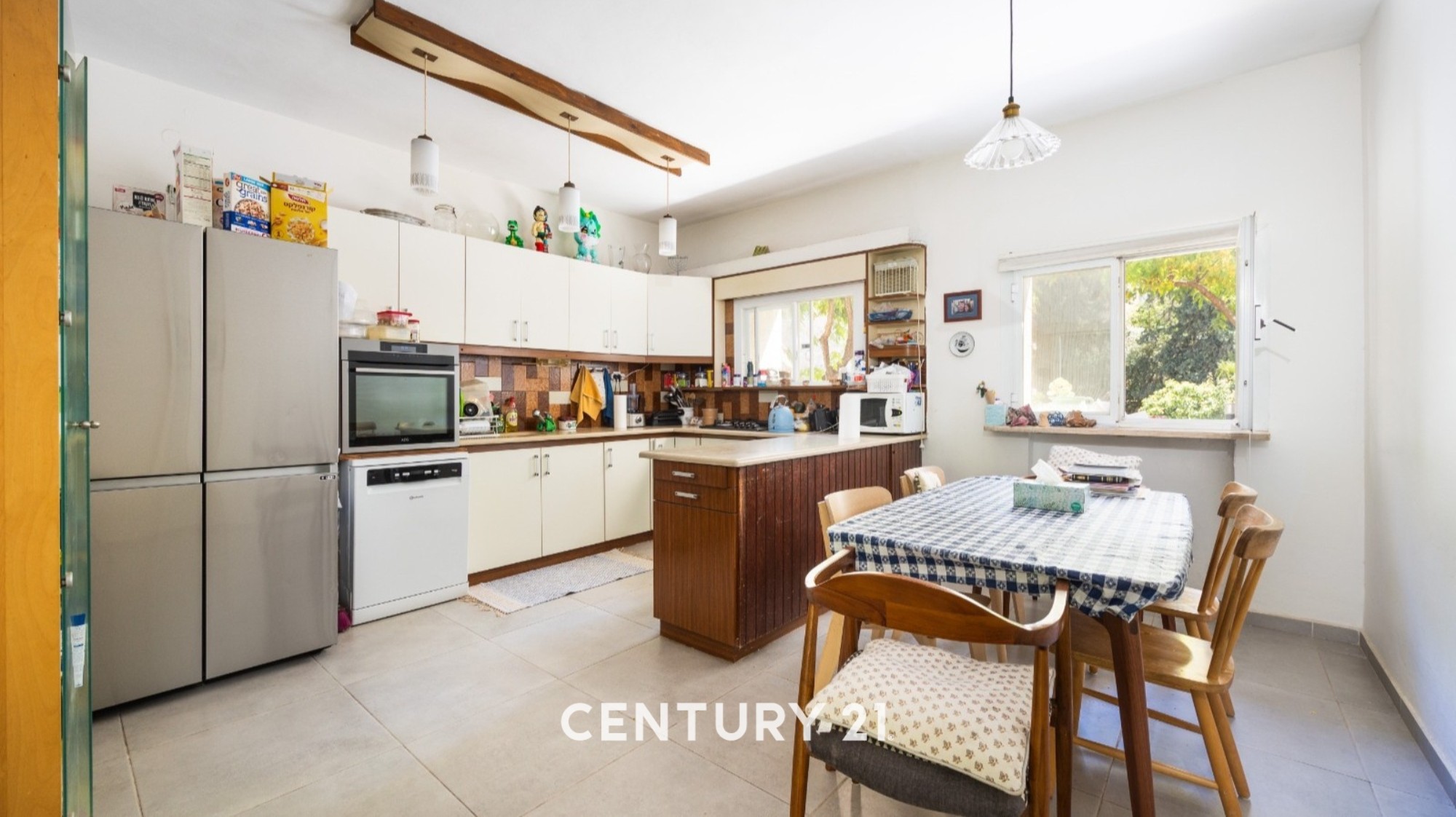 03082b50bd_b019920ae9_cff8792b81_f63e726d44_37a468f943_7a733d157b_304b74c6c9_kitchen2nd-1.jpg