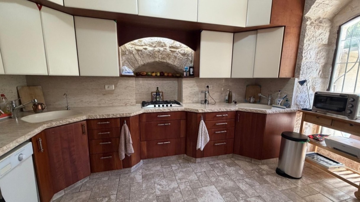 2ae6c00570_kitchen-5.jpg
