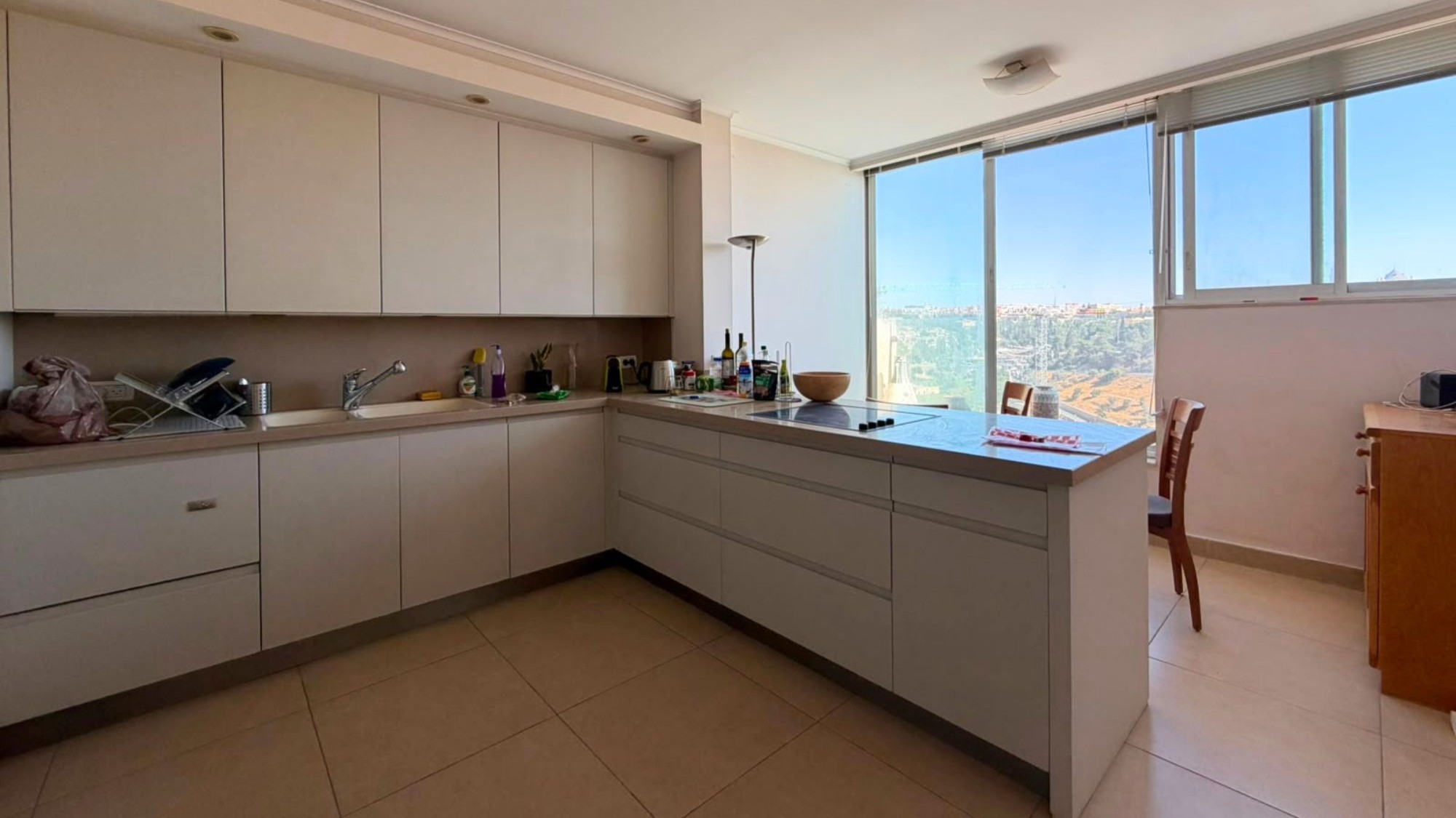 3d6e3d4e3d_kitchen-3.jpg