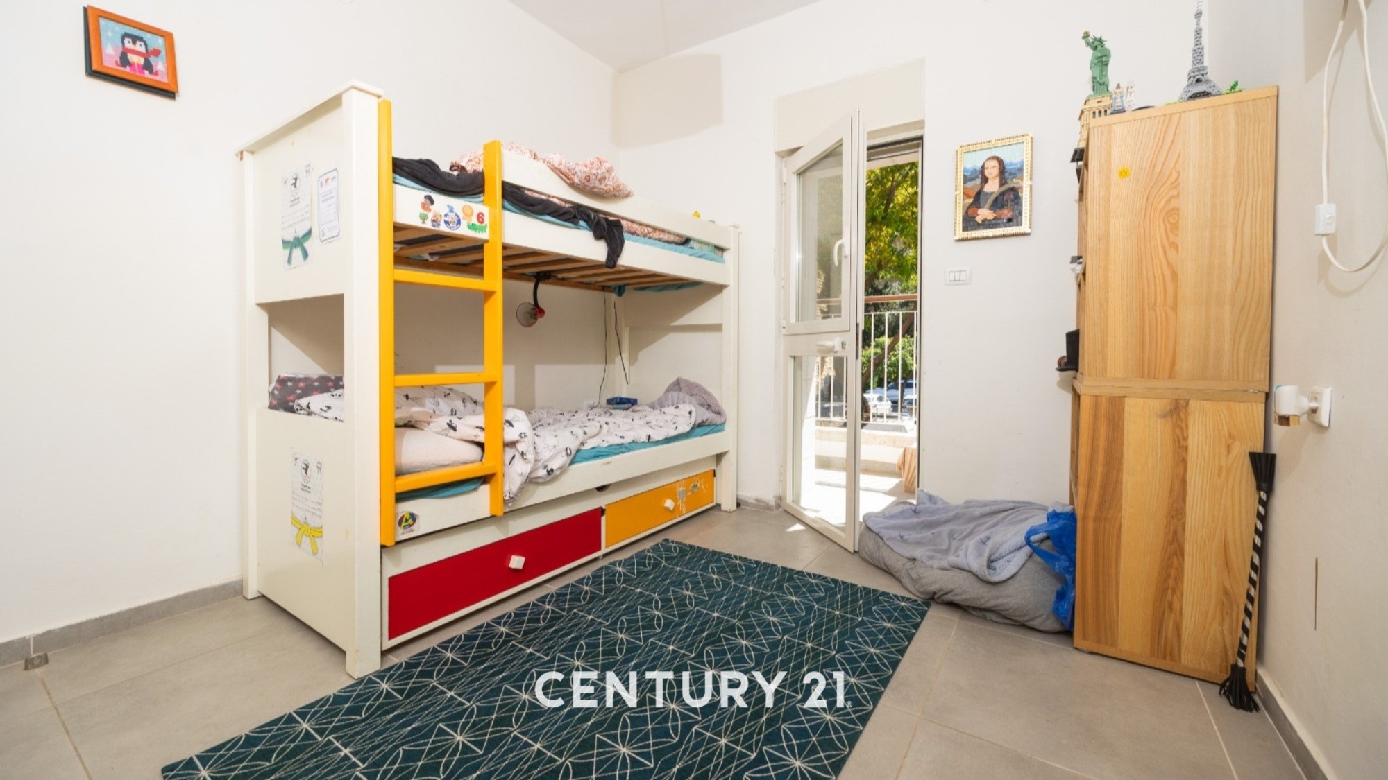 7ef69c86f2_af701d36d6_2714e34b5f_e8b4495a31_5cee21b43c_9ac4614aa5_d049b23eeb_bedroom2nd-1.jpg