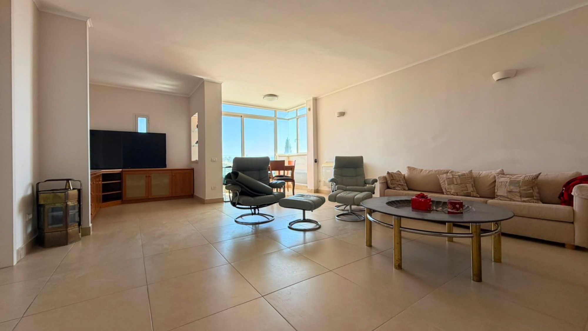 f901d1acba_living-4.jpg