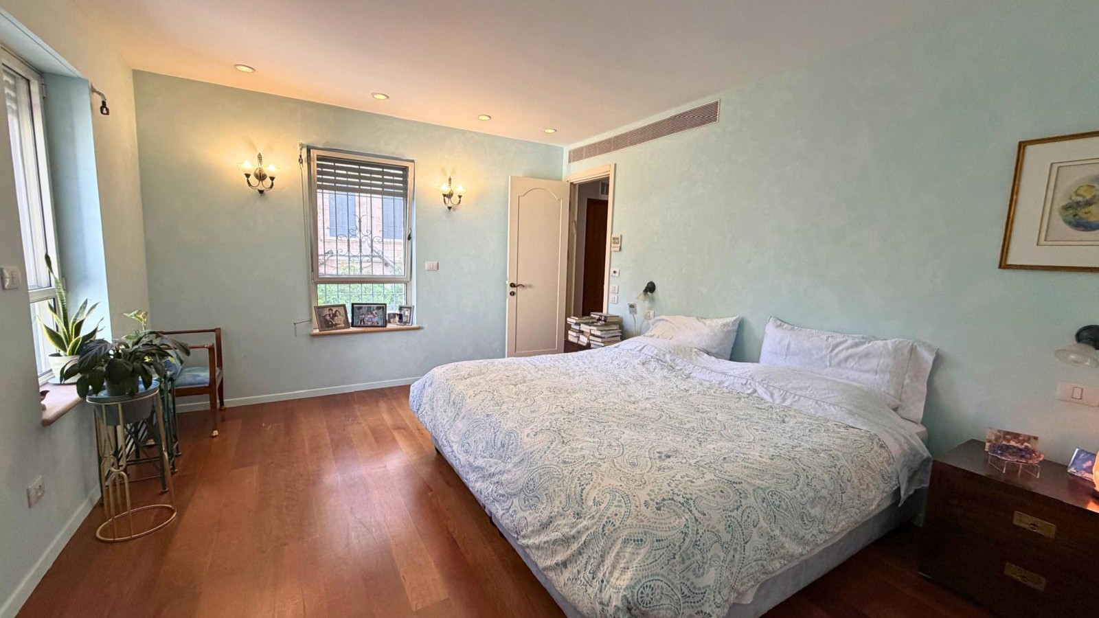 da37417f1a_bedroom-2.jpg