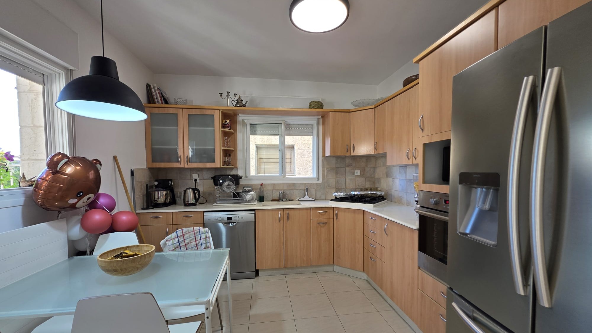 df24ce2e48_e470e1776d_6678202311_kitchen.jpg